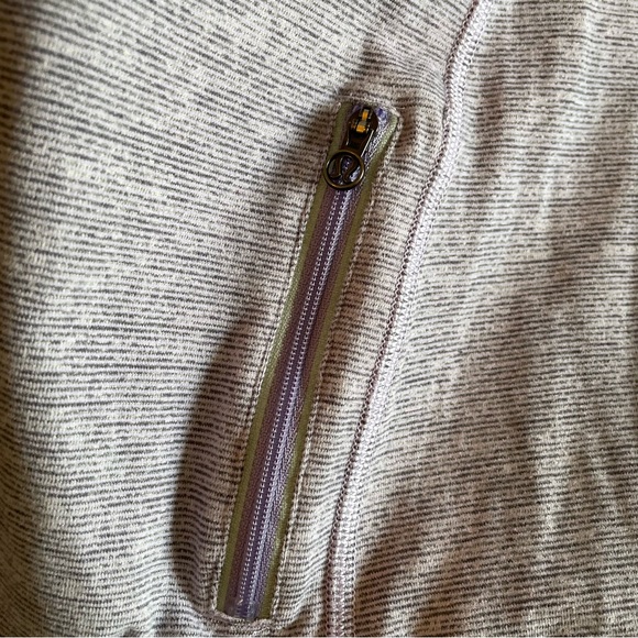 Lululemon Athletica Run Full Tilt Lilac Half zip Pullover - Picture 10 of 11